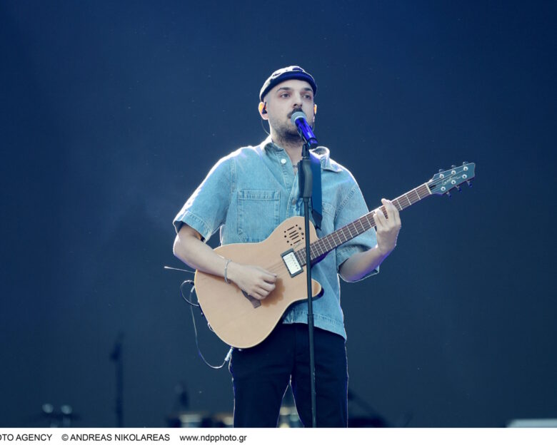 APON: Το album της χρονιάς «Ονειροπόλος» είναι διαθέσιμο τώρα και στο YouTube