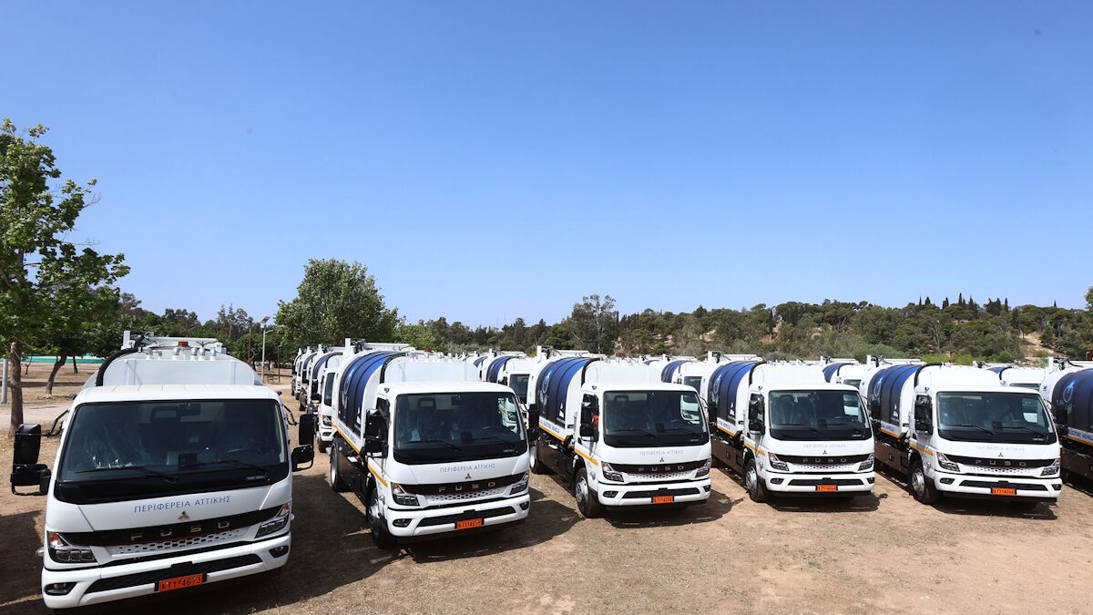 Ηλεκτρικά απορριμματοφόρα για τους δήμους της Αττικής
