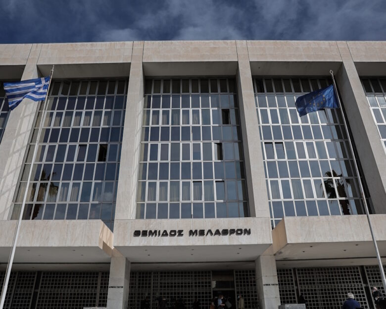 Απάντηση των δικηγόρων στην πρόεδρο του Αρείου Πάγου για τη Ζωή Κωνσταντοπούλου