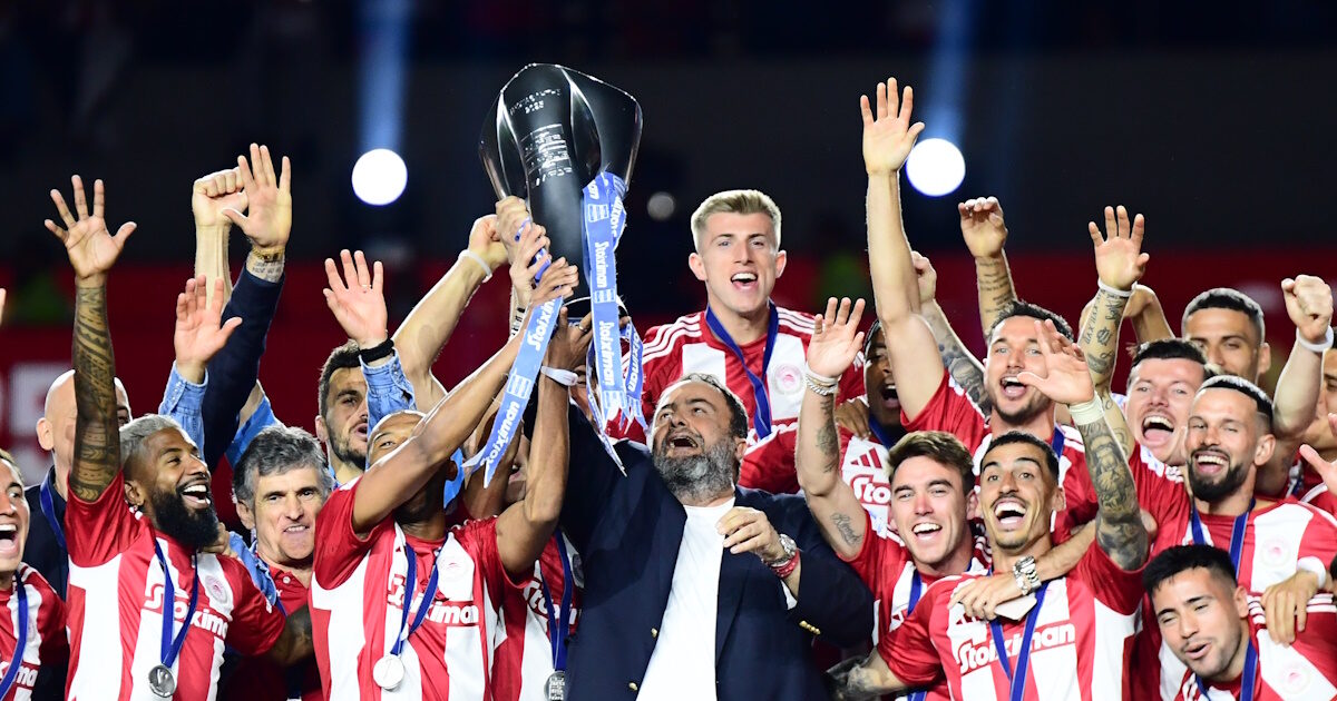Vangelis Marinakis in a tribute to “AS”: “His era put Olympiacos on top”