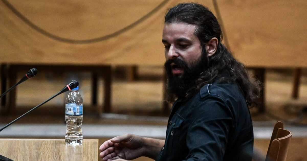 Κωνσταντίνος Μπαρμπαρούσης: Ένοχος για εσχάτη προδοσία αλλά έμεινε ατιμώρητος