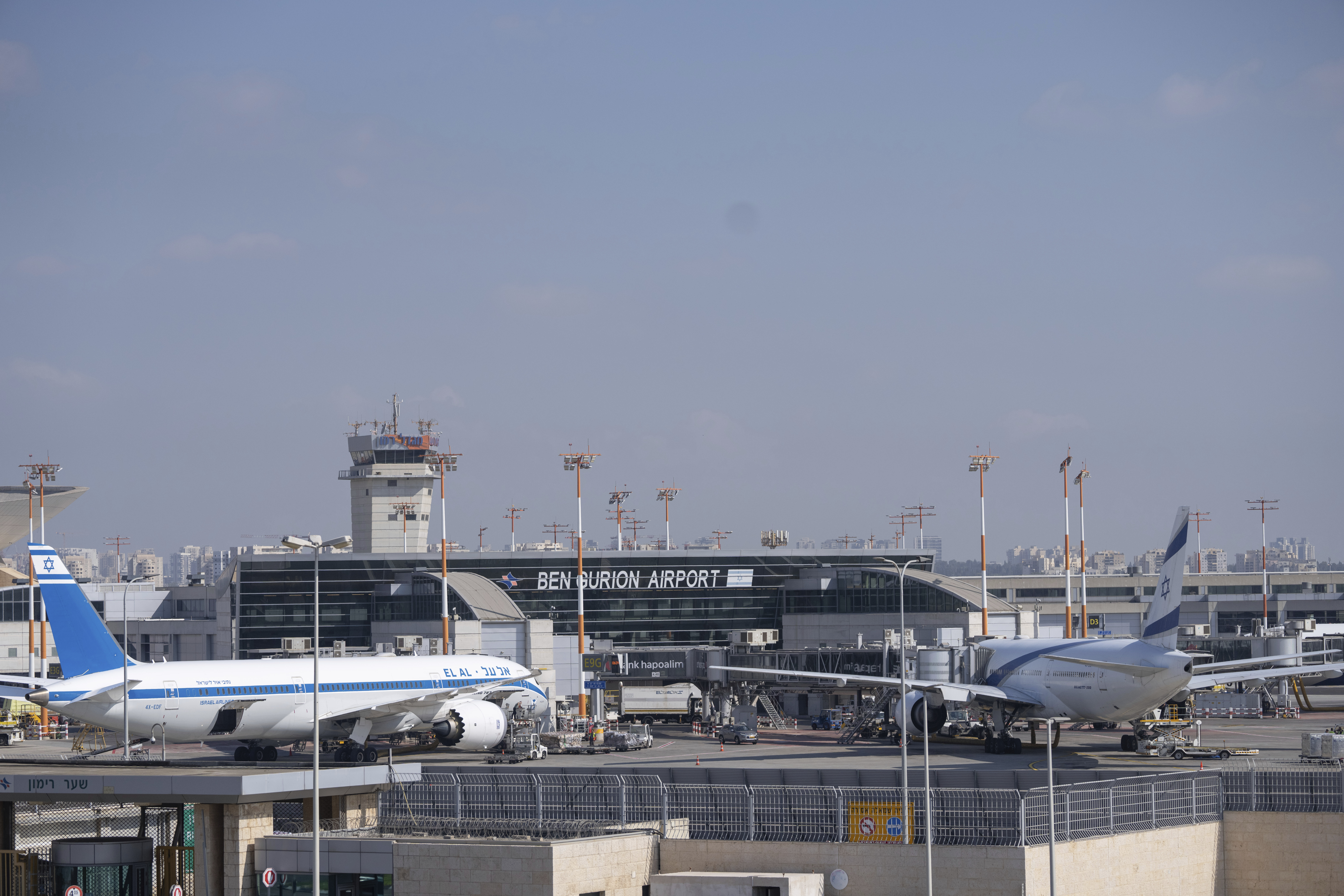 Κλειστοί οι εναέριοι χώροι σε Ιράν, Ιράκ, Ιορδανία και Ισραήλ