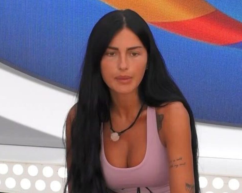 Big Brother: Η Νάνσυ ανακοίνωσε την αποχώρησή της – «Ψέματα λες, γύρνα πίσω»