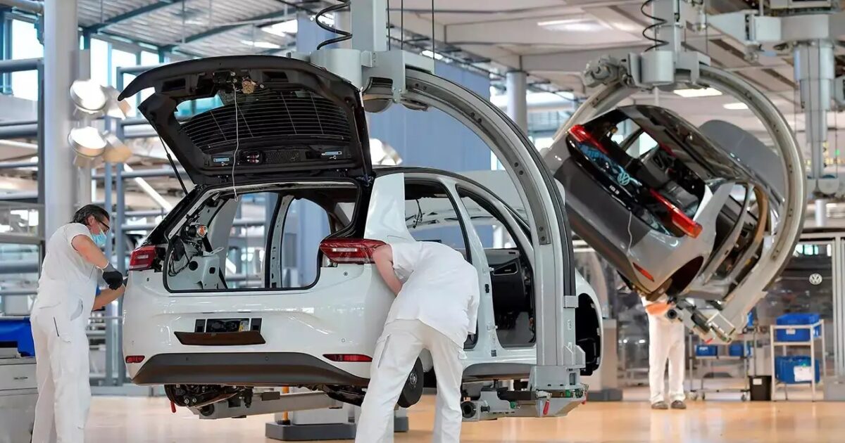 Threat to the global automotive industry China’s decision to limit the exports of rare land