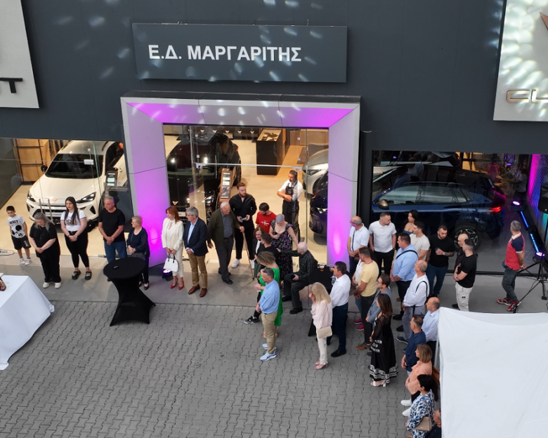 Άνοιξε Cupra Garage στη Λάρισα