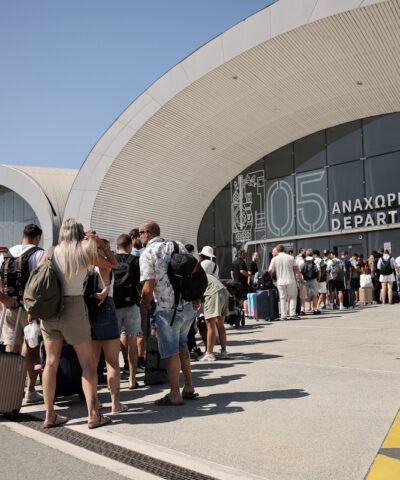 Ισραηλινοί ετοιμάζονται να αναχωρήσουν από την Κύπρο
