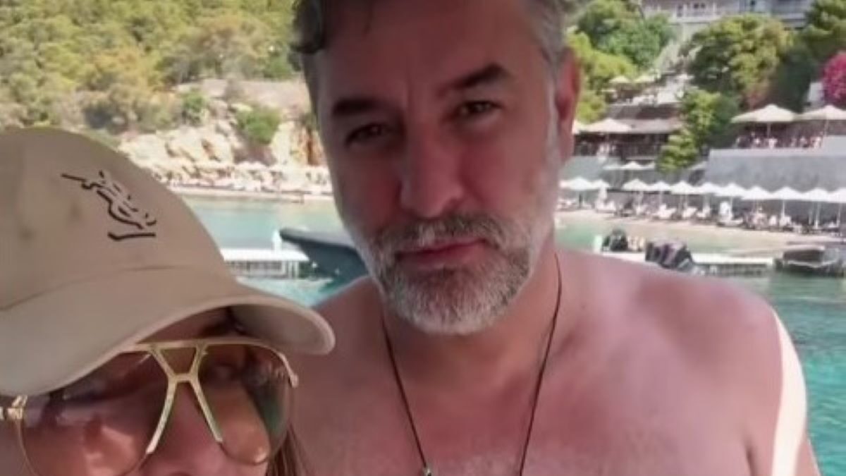 Δέσποινα Βανδή και Βασίλης Μπισμπίκης