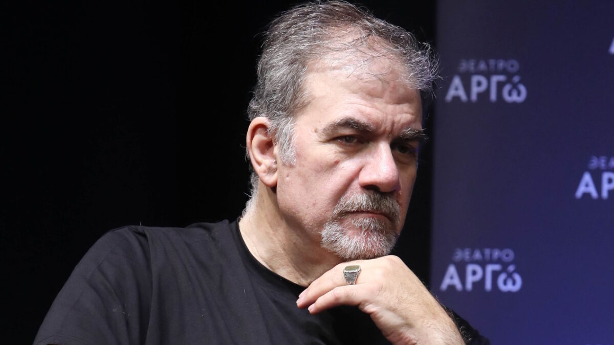 Δημήτρης Σταρόβας