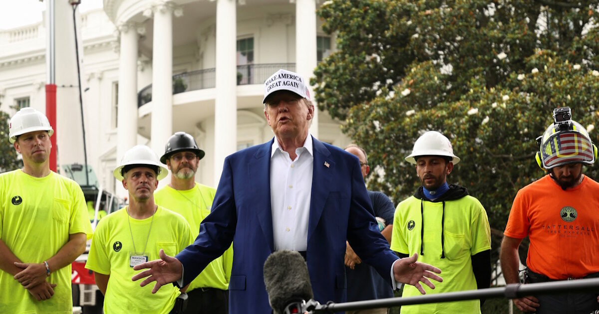 Trump: “We can attack Iran’s nuclear facilities may not and not”