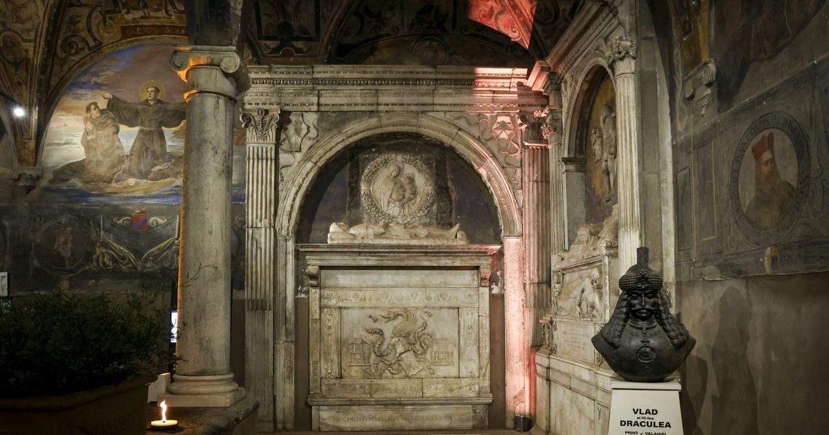 Count Dracula buried in Naples: decryption of mysterious inscription reinforces theory