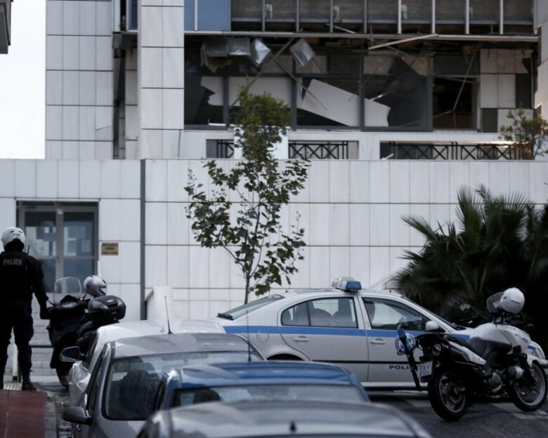 Τηλεφώνημα για βόμβα στο Εφετείο – Εκκενώνεται το κτίριο