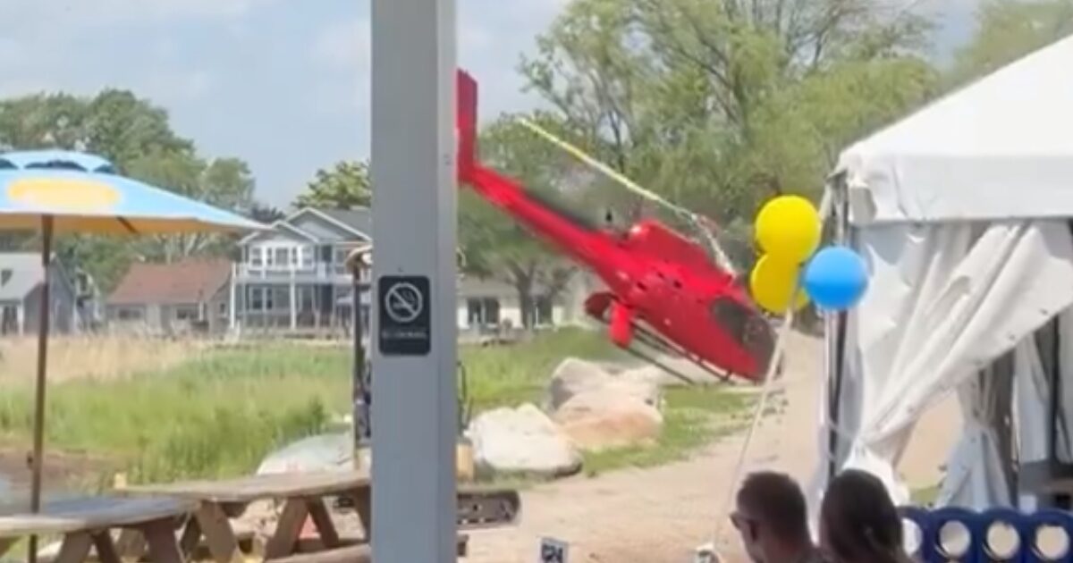 Helicopter crashed next to restaurant clients in Michigan: Watch video documents