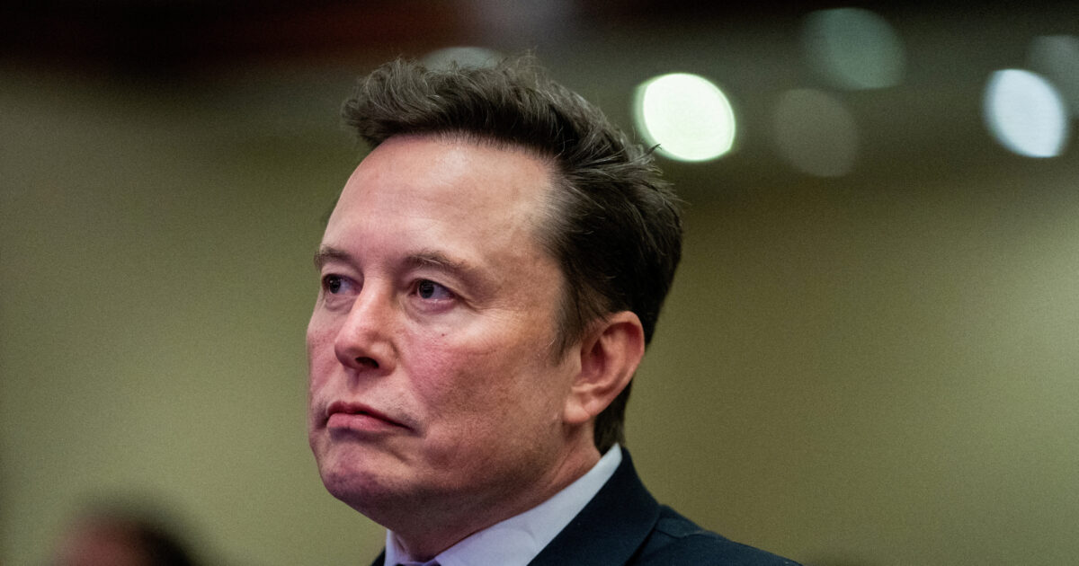Russian media: Elon Musk asked for political asylum from Russia