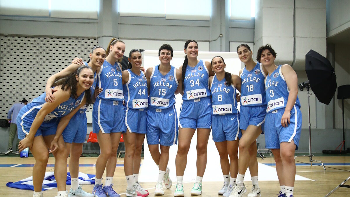 Η Εθνική ομάδα μπάσκετ των γυναικών (ΦΩΤΟ ΜΑΡΚΟΣ ΧΟΥΖΟΥΡΗΣ