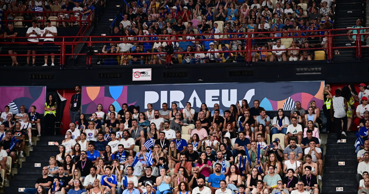 Greece – Turkey: Record of 10,503 spectators in the SEF for women’s Eurobasket