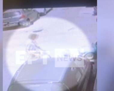 Σοκάρει η επίθεση ηλικιωμένης στα Εξάρχεια