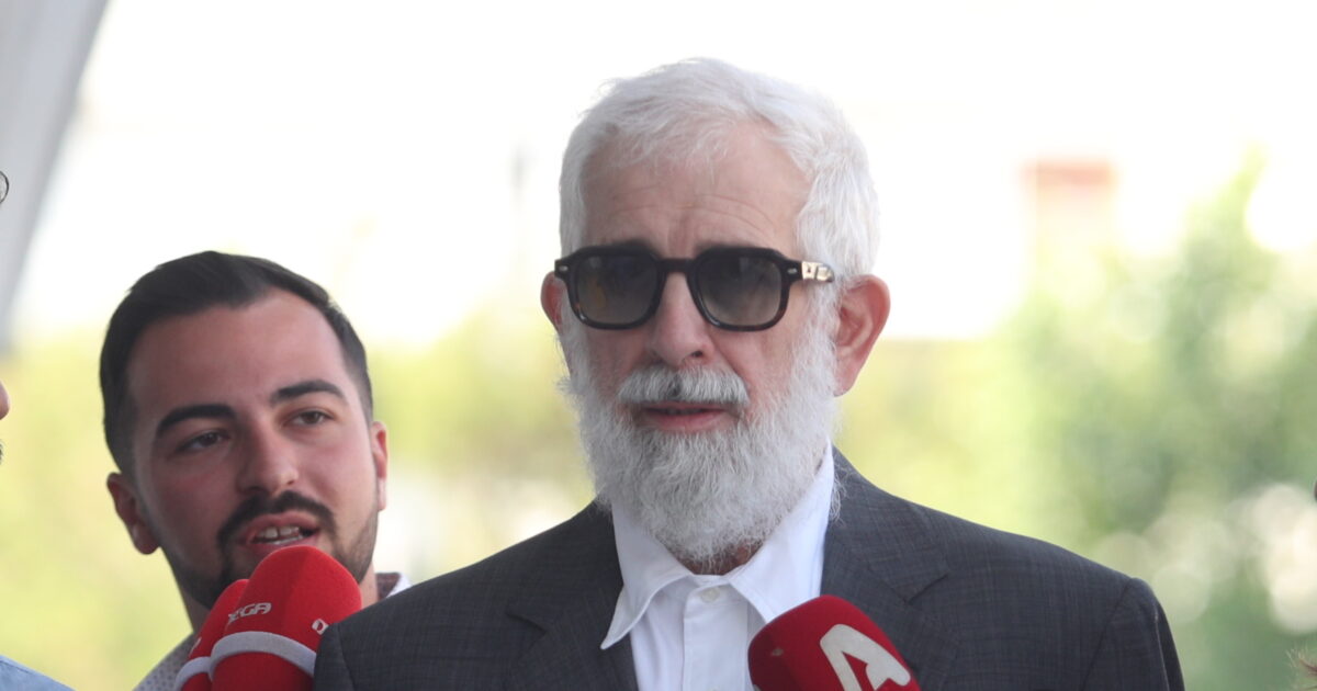 Πέτρος Φιλιππίδης: «Δεν βίασα, δεν αποπειράθηκα να βιάσω, σημαία μου είχα πάντα την αγάπη» είπε στην απολογία του