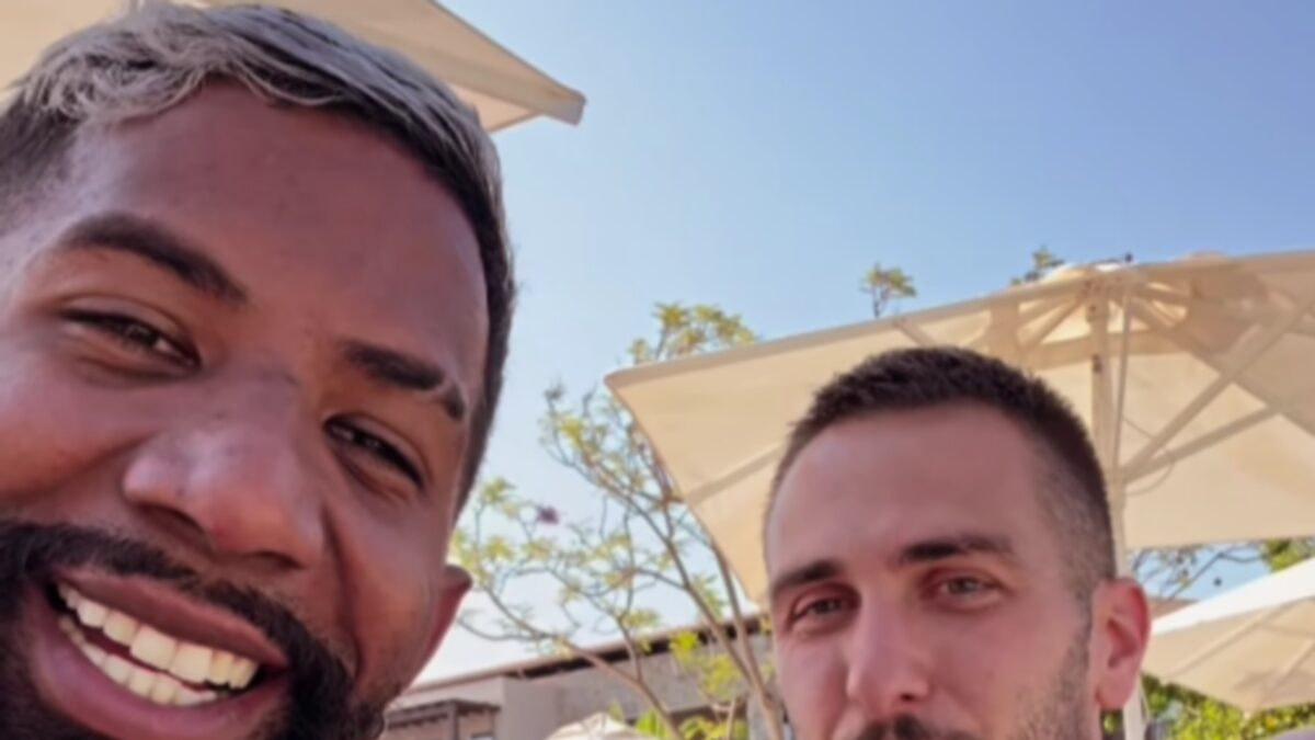 Κώστας Φορτούνης και Ροντινέι μαζί σε διακοπές – Το «πίνουμε φρεντάκι» του Βραζιλιάνου