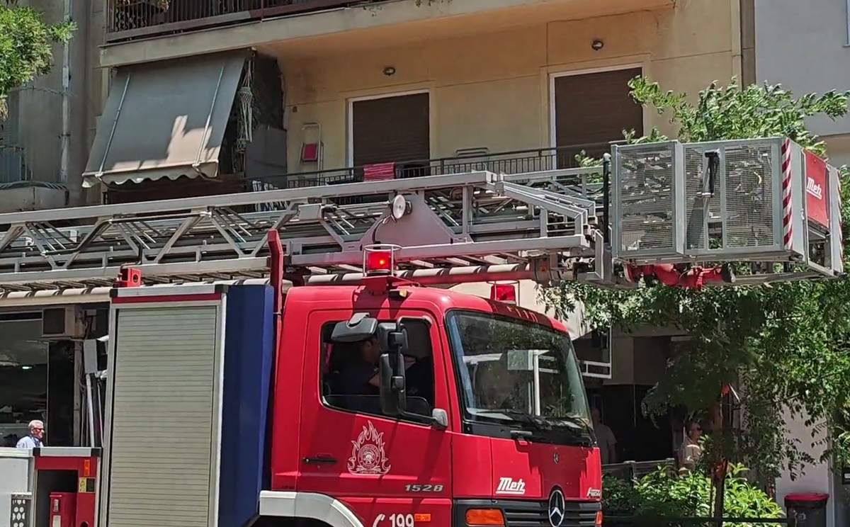Φωτιά σε εστιατόριο στην Αχαρνών