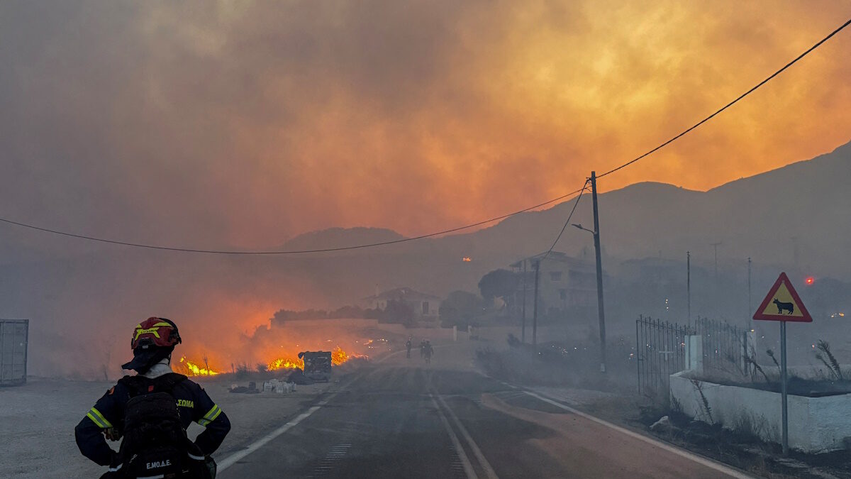Φωτιά στη Χίο
