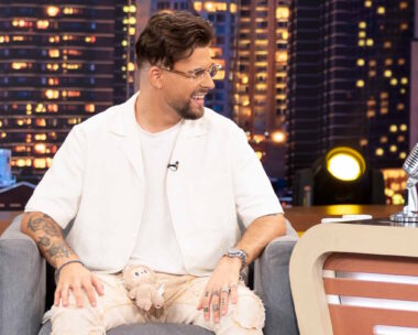 Ο ράπερ FY καλεσμένος του Γρηγόρη Αρναούτογλου