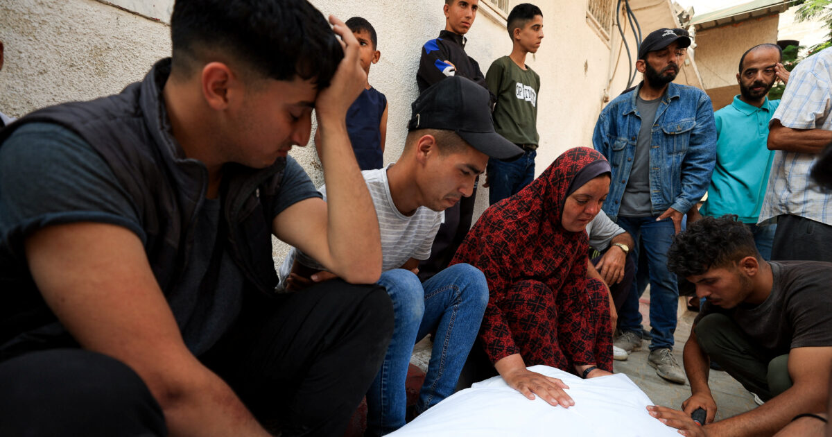 Gaza: 31 dead from Israeli fire near a helping center