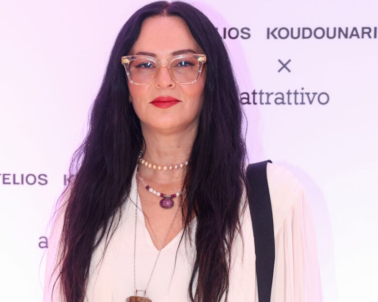 Ζενεβιέβ Μαζαρί: «Με τον σύζυγο μου ερωτευτήκαμε με το που κοιταχτήκαμε, με κοίταξε και είδα τον Τζακ Νίκολσον»