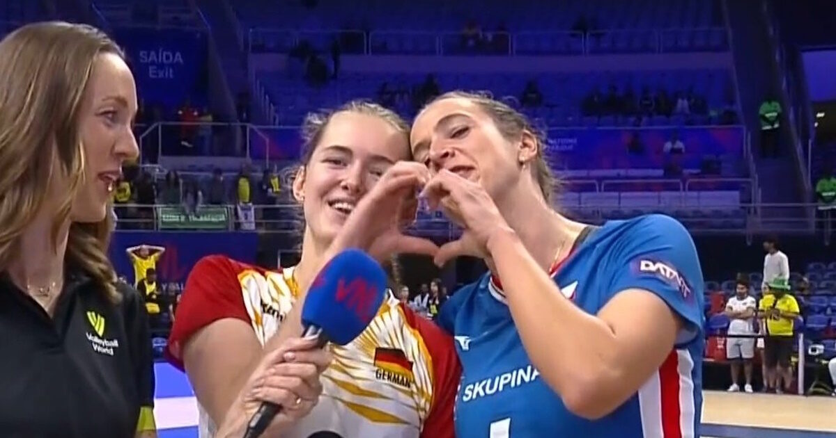 36 -year -old Czech, Elena Grozer, faced her 18 -year -old German daughter, Leana, in a volleyball match