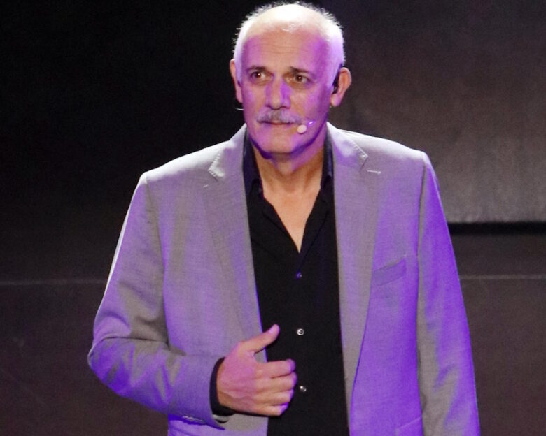 Γιώργος Κιμούλης: «Ζητάς μια “συγγνώμη” και νομίζεις ότι έχεις καθαρίσει, δεν φτάνει αυτό»