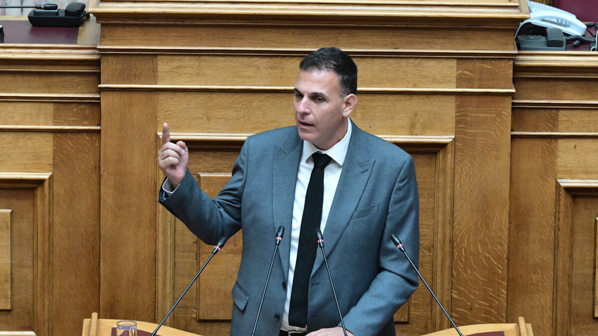 Ο Γιώργος Καραμέρος