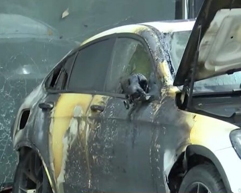 Κηφισιά: Επίθεση με γκαζάκια σε κατάστημα μεταχειρισμένων αυτοκινήτων στη Λεωφόρο Κηφισίας