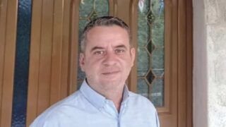 Ο ιατροδικαστής Γιώργος Σιώζος