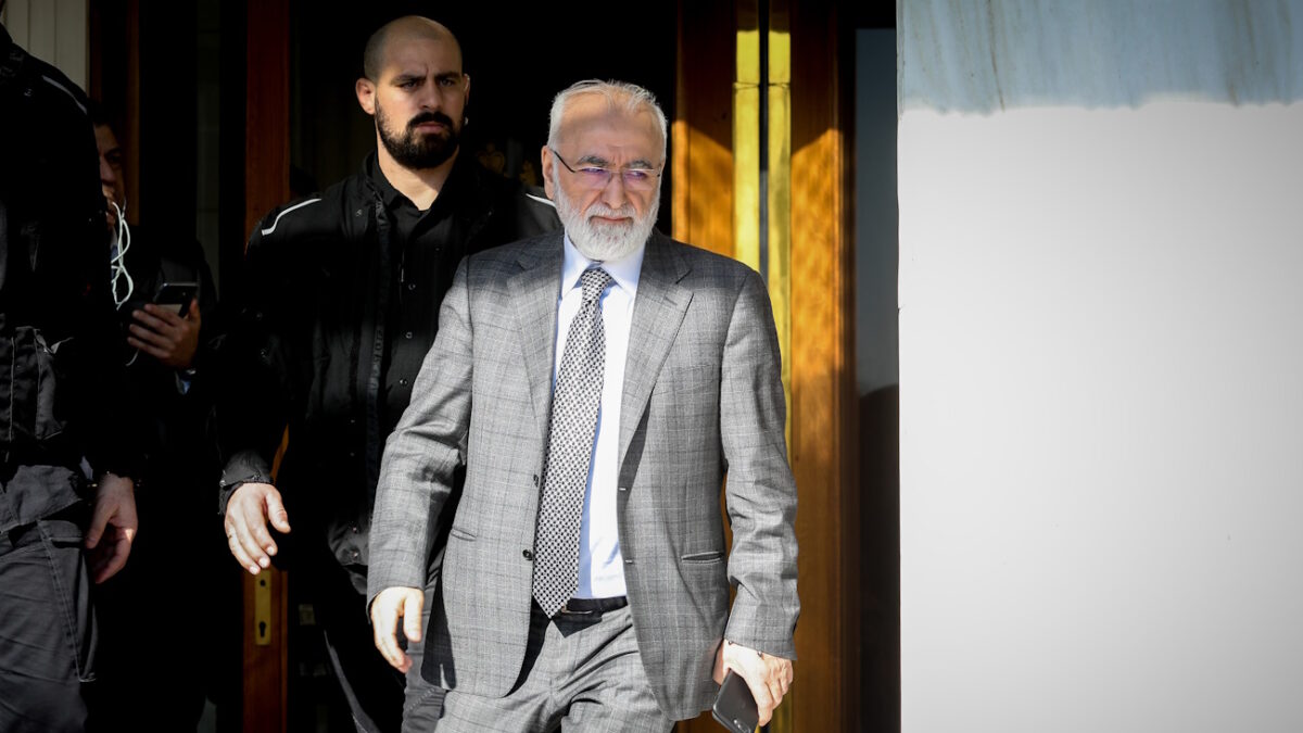 ΜΑΡΚΟΣ ΧΟΥΖΟΥΡΗΣ