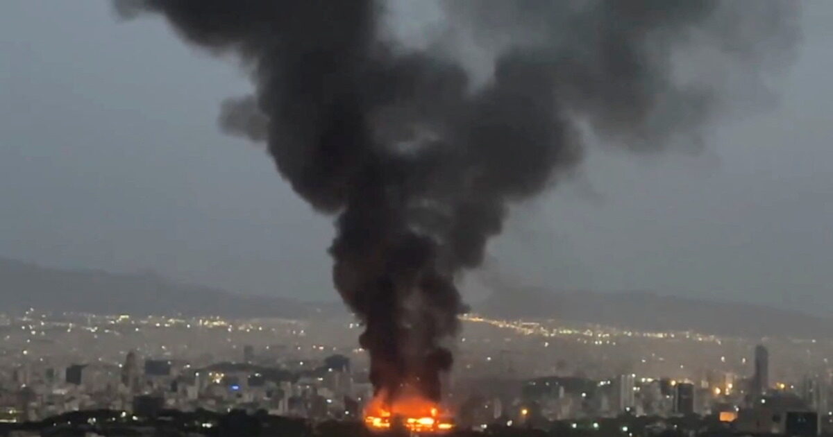 Hameni: “Battle begins” – Israel continues bombings, Iran launches ultrasonic rocket and Trump ready to press the involvement button