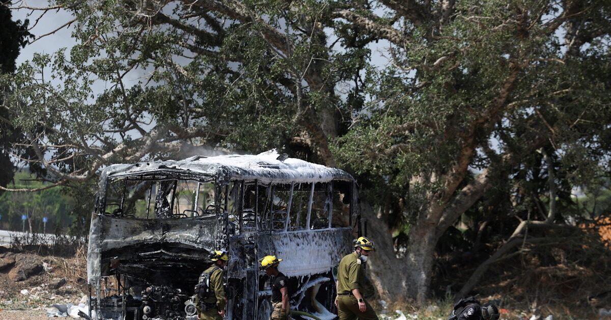 Israel attacks Western Tehran – “Iran’s leader could have the same fate as Saddam Hussein”