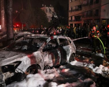 Συντρίμμια στη Χάιφα μετά από Ιρανικό πλήγμα