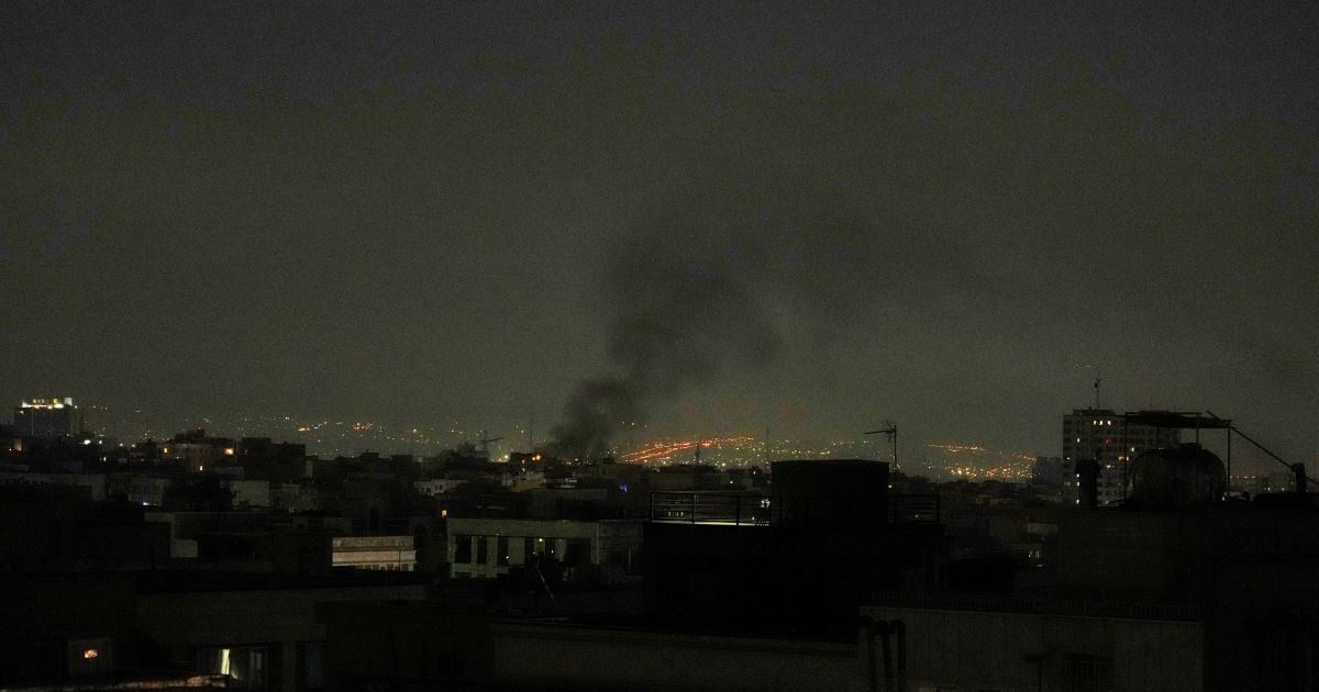 With 200 fighters Israel bombed Iran, dead 2 Iranian generals and 6 nuclear scientists – with 100 drones replied by Tehran