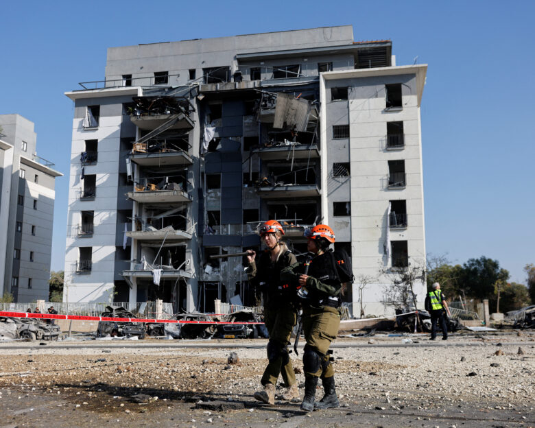 Στην κόψη του ξυραφιού Ισραήλ και Ιράν: Θρίλερ με ακόμα έναν πυρηνικό επιστήμονα – Τα βλέμματα στραμμένα στη Γενεύη
