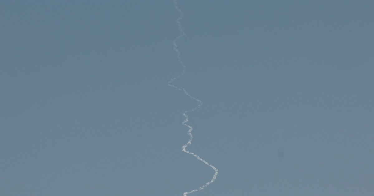 New Iranian missile attack on Israel: Sirens sound in Tel Aviv, explosions in Jerusalem