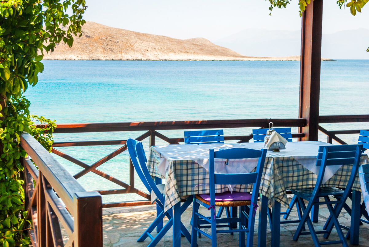 Παραθαλάσσια ταβέρνα στο Ρέθυμνο