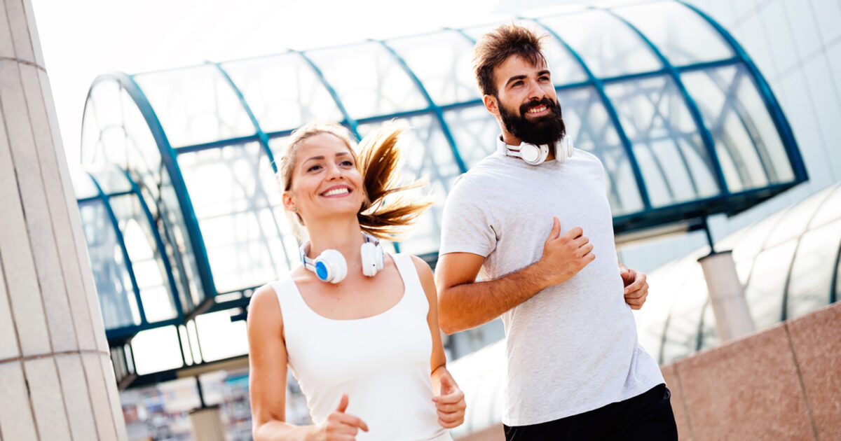 The “Japanese walking” the new viral trend, it takes 30 minutes – forget about 10,000 steps a day