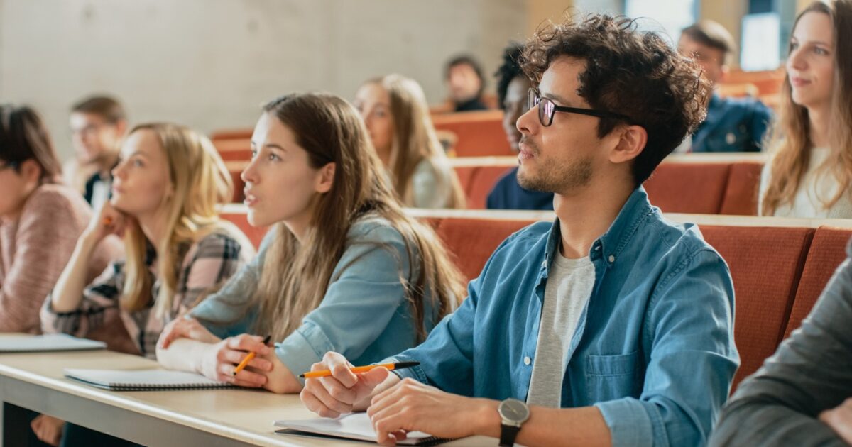 Student Housing Allowance: By July 31 at Stegastiko.minedu.gov.gr Applications