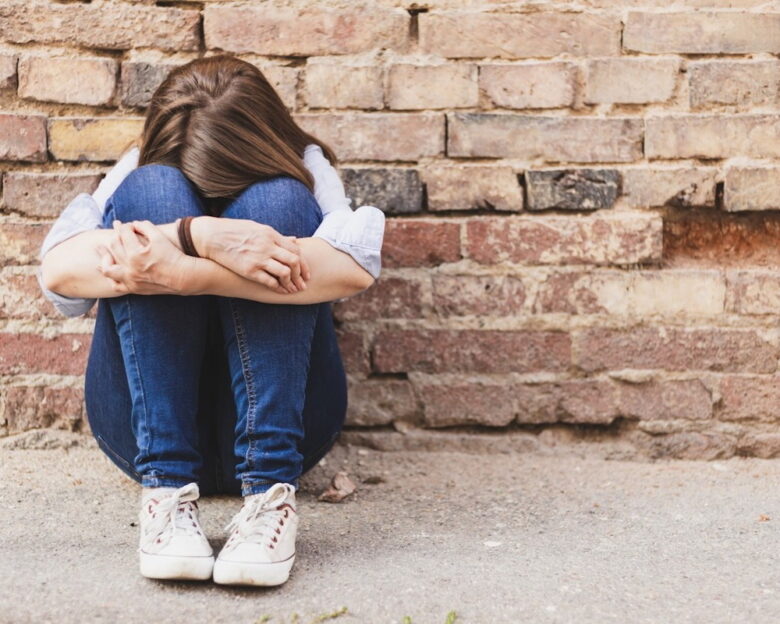 Δεύτερο περιστατικό bullying μεταξύ κοριτσιών: «Της είπαν να γονατίσει και να ζητήσει συγγνώμη» περιγράφει πατέρας φίλης του θύματος