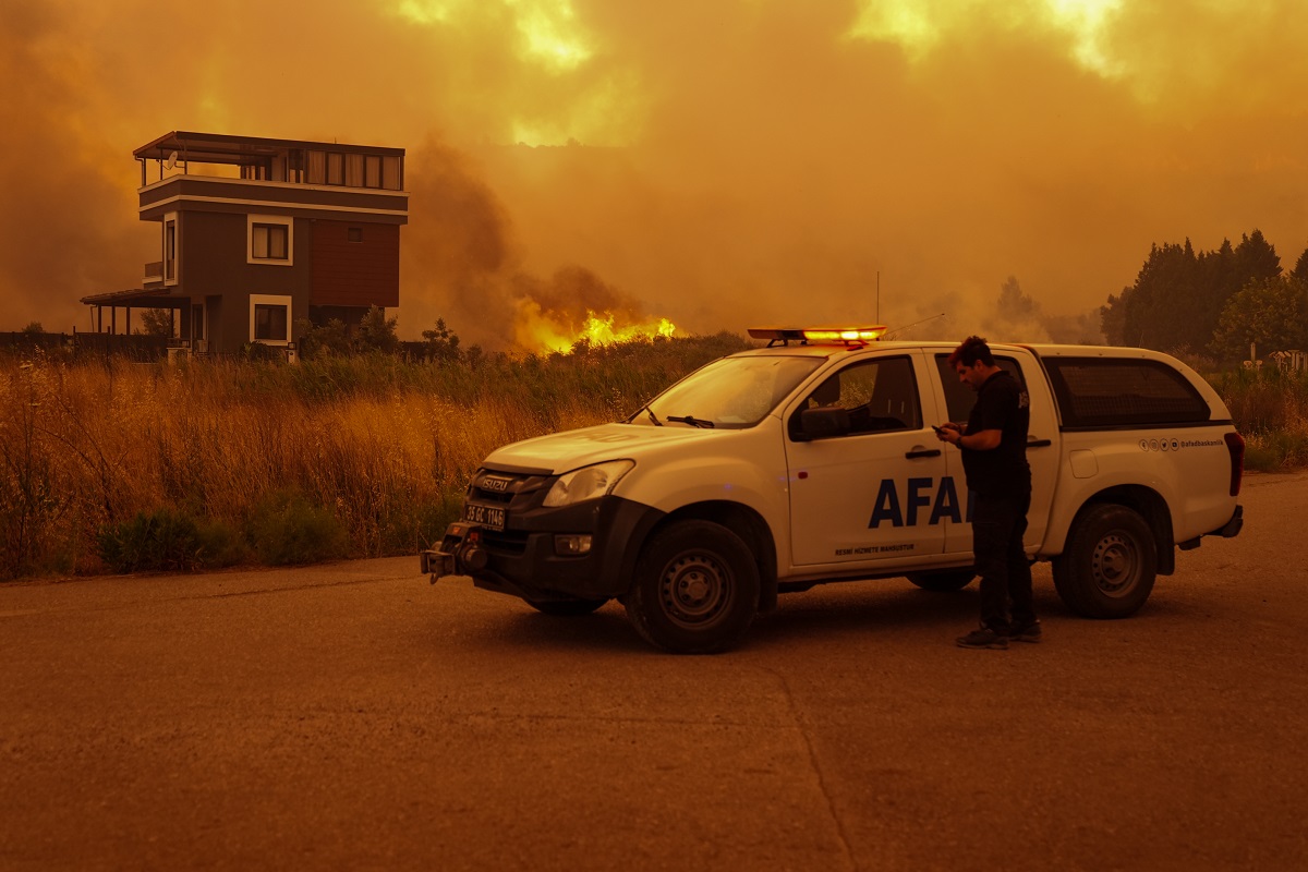 Fire in Izmir