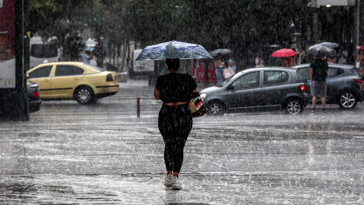 Στιγμιότυπο από το κέντρο της Αθήνας