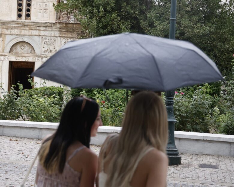 Καιρός αύριο: Ισχυρές καταιγίδες και μπουρίνια από το μεσημέρι