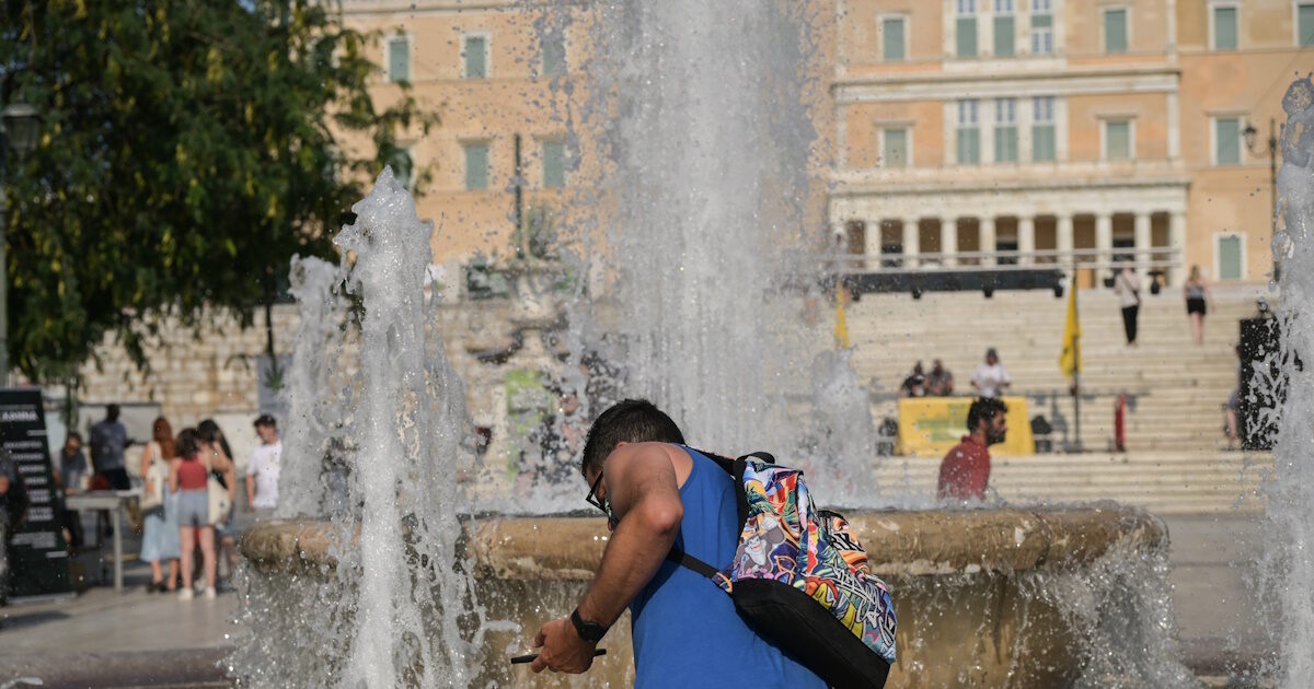 Weather today: Heat and from noon local rains
