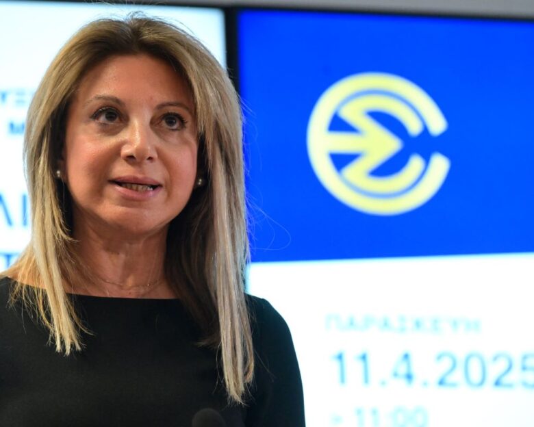 Μαρία Καρυστιανού: Ο Απόστολος Τζιτζικώστας απαξίωσε όλη τη διαδικασία στην Ευρωβουλή