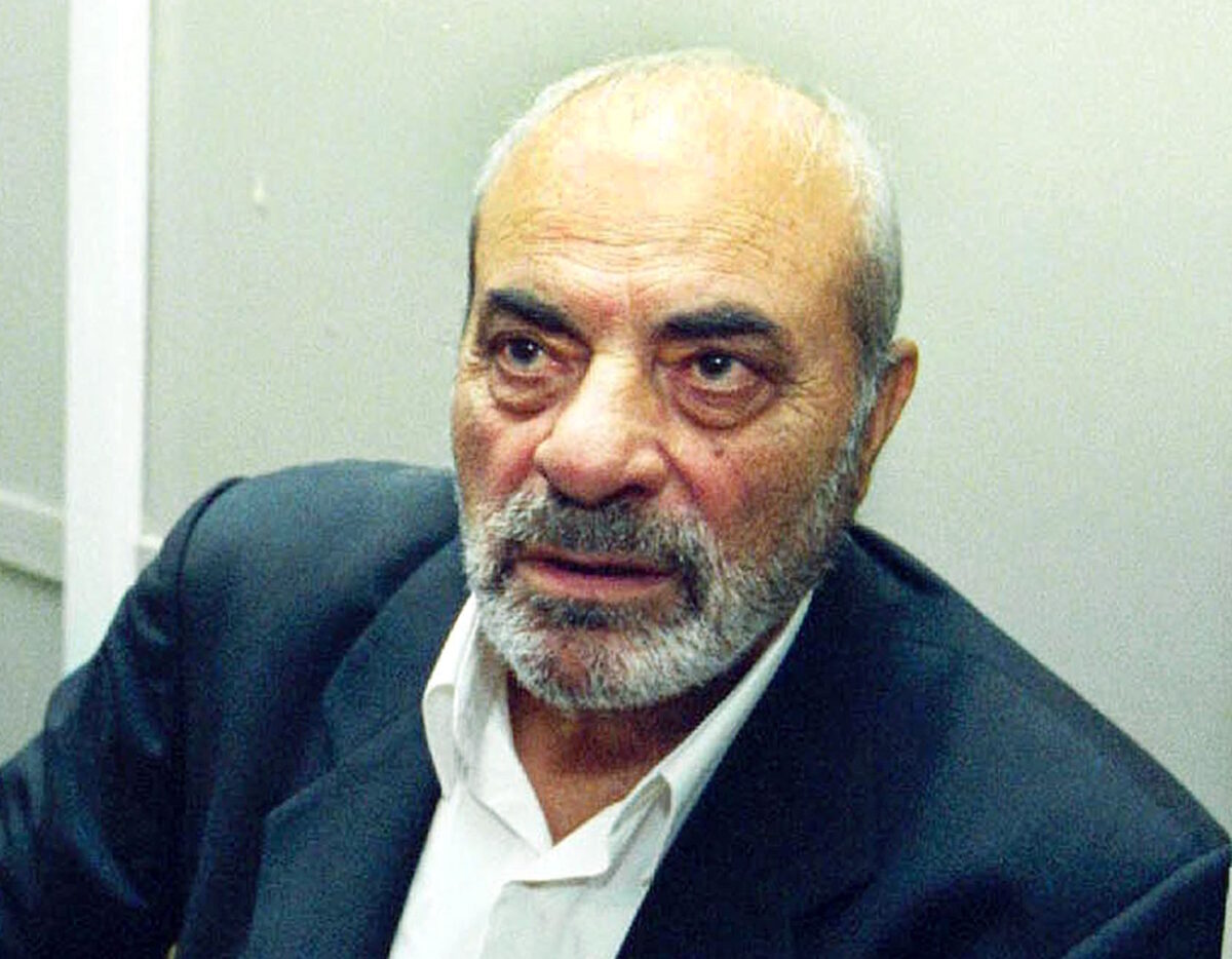 Στέλιος Καζαντζίδης