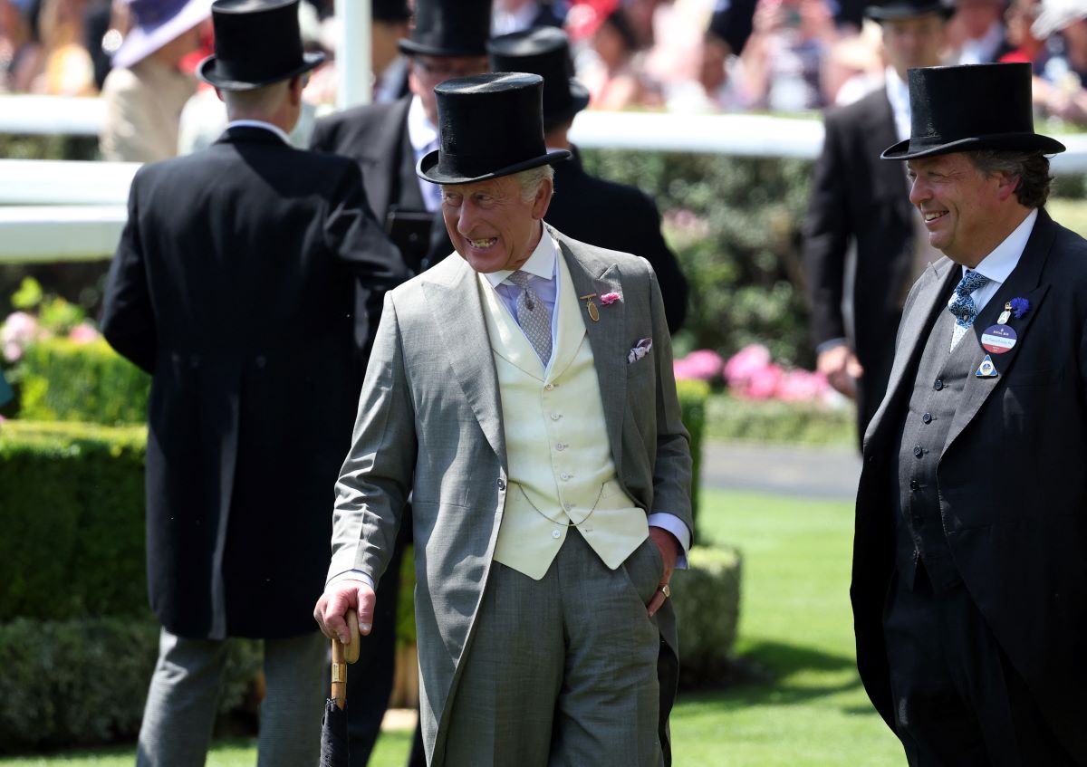 Ο βασιλιάς Κάρολος στις ιπποδρομίες του Ascot